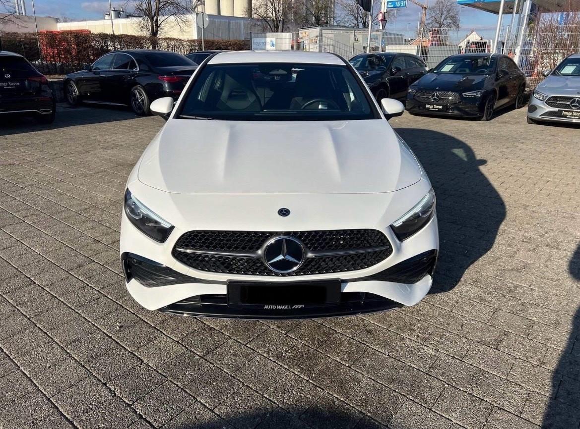 Mercedes-Benz A 250 e AMG Line