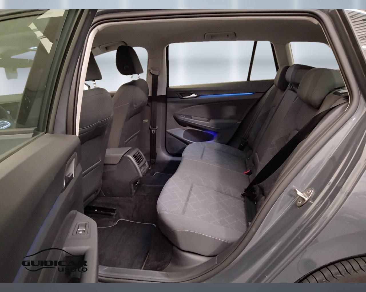 VOLKSWAGEN Golf VIII 2020 Variant - Golf Variant 1.0 etsi evo Life 110c