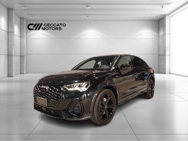 Audi Q3 40 2.0 TDI Identity Black quattro S tronic