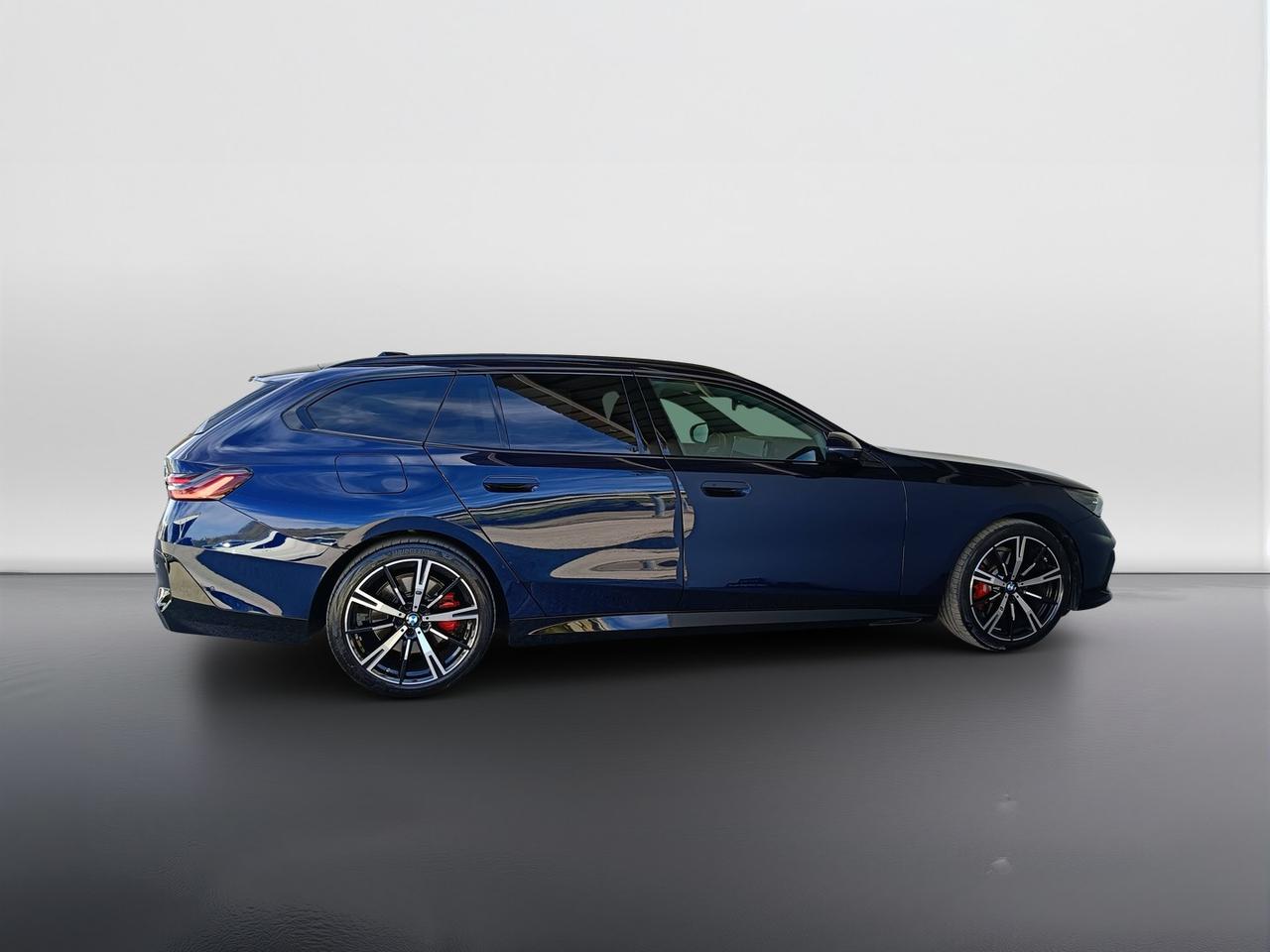 BMW Serie 5 G61 2024 Touring - 520d Touring 48V xdrive MSport Pro auto