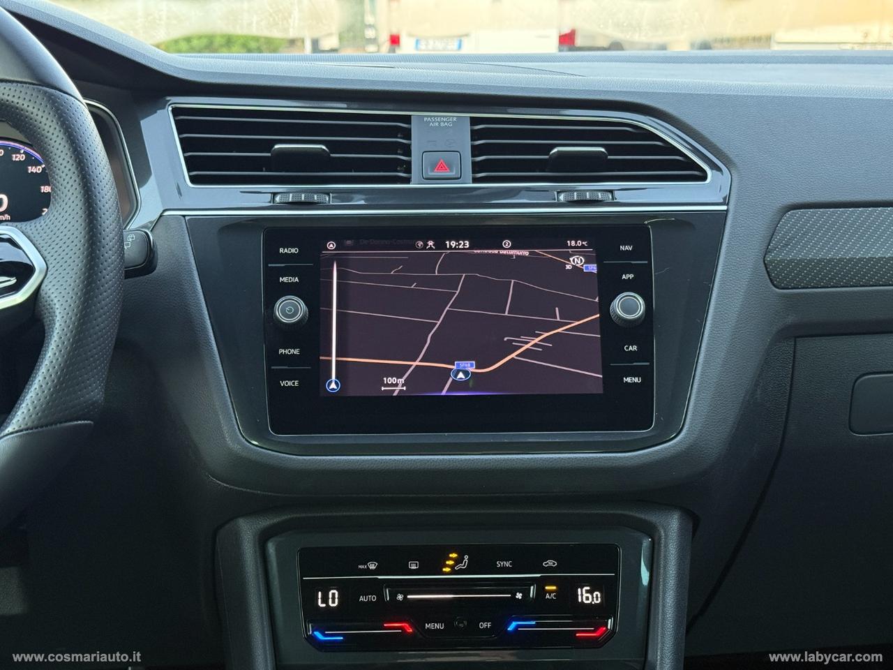 VOLKSWAGEN Tiguan 2.0 TDI 150CV DSG R-Line 2023 LUCI AMBIENTE