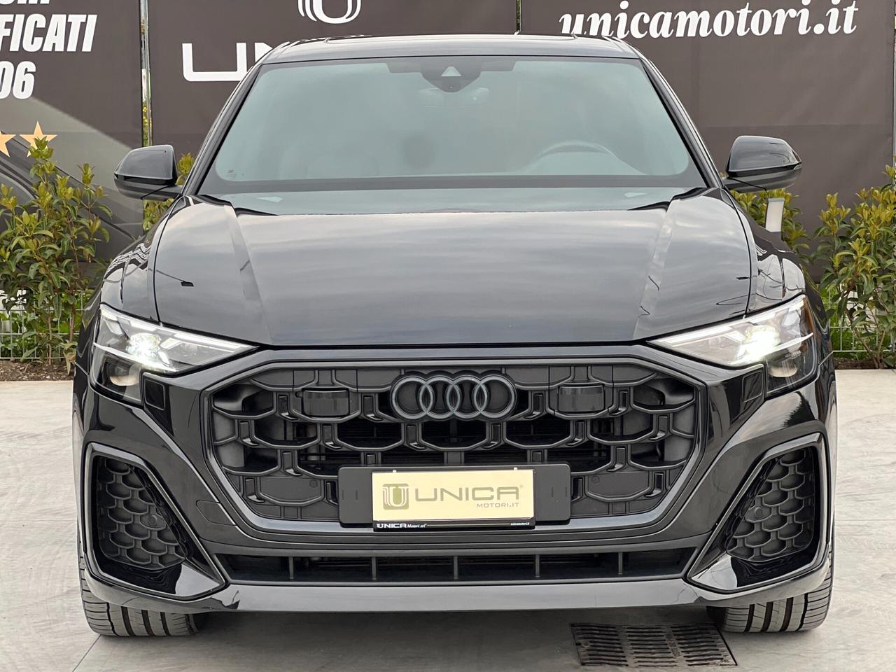 Audi Q8 50 3.0 TDI mhev 286 CV quattro tiptronic Sport NEW MODEL