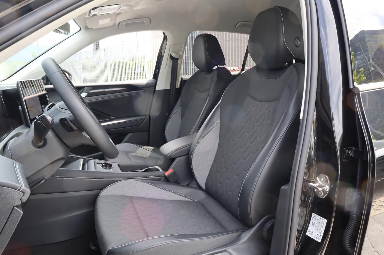 Volkswagen Tiguan 1.5 eTSI DSG GARANZIA VW SOLO 14.900 KM!