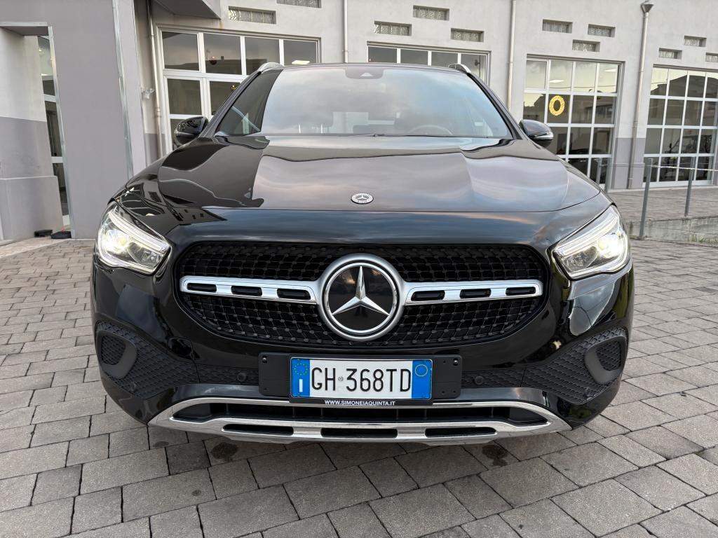 Mercedes-benz GLA 200d 4Matic Premium Automatic