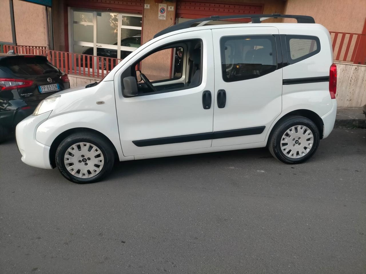 Citroen Nemo Multispace 1.3 HDi 75CV Silver Selection