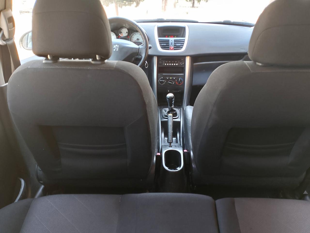Peugeot 207 1.6 HDi 90CV 5p. XS