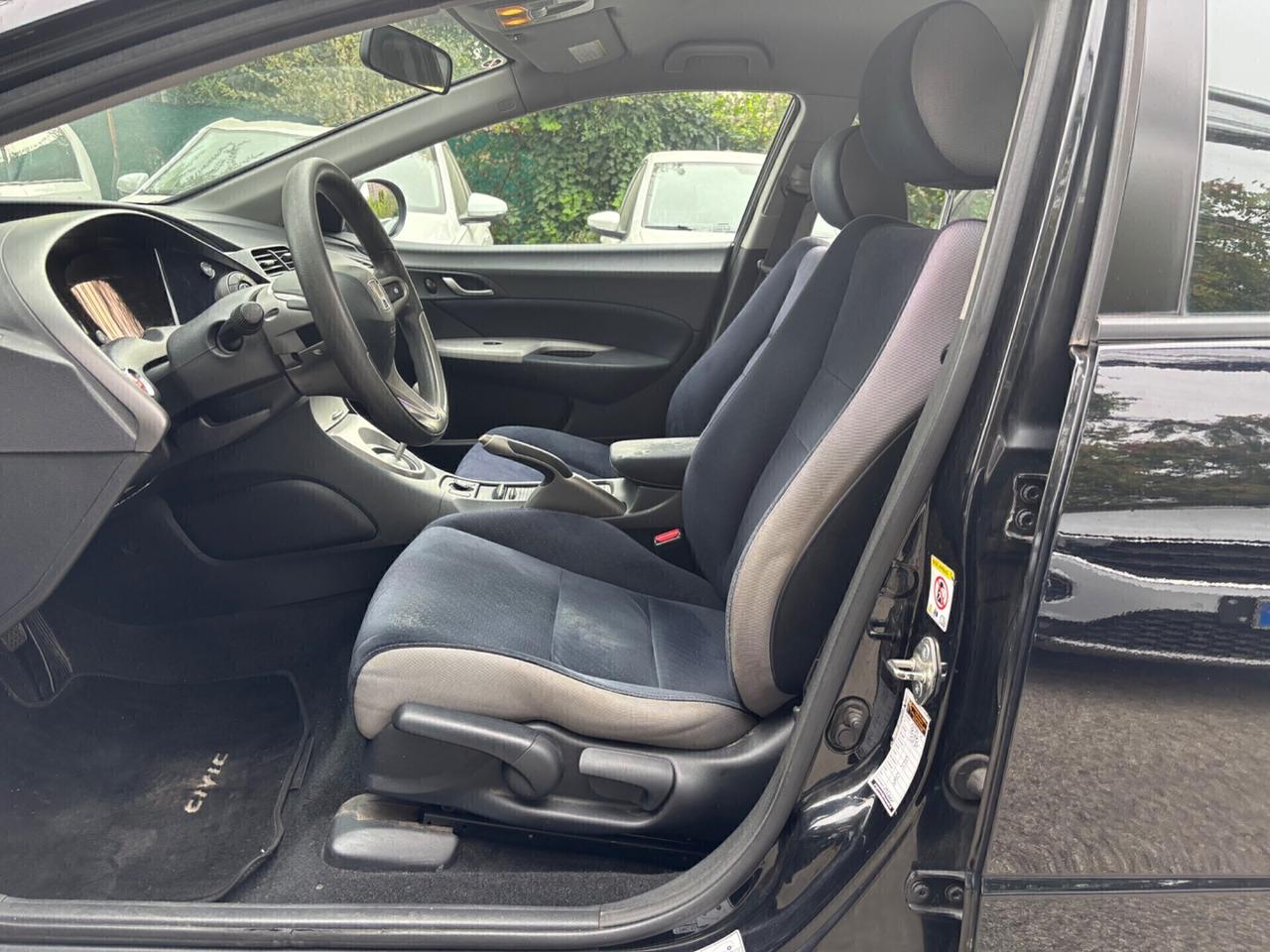 Honda Civic 1.4 i-DSi 5p. Elegance LE OK Neopatentati