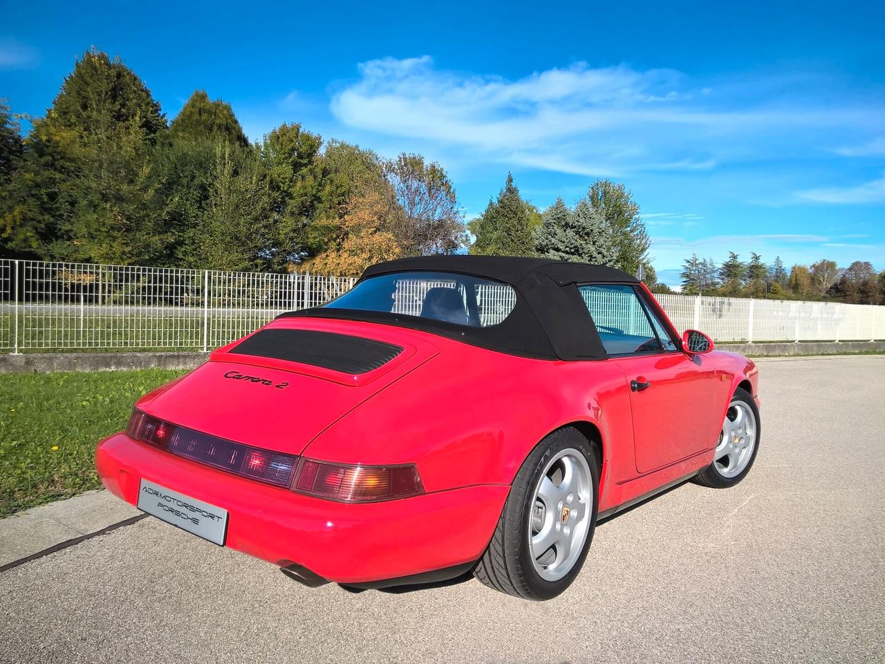 Porsche 911 964 Carrera 2 Cabriolet