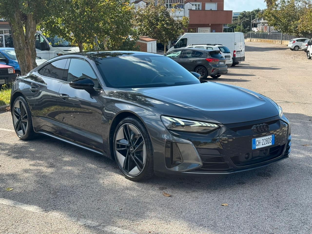 Audi E-tron GT quattro