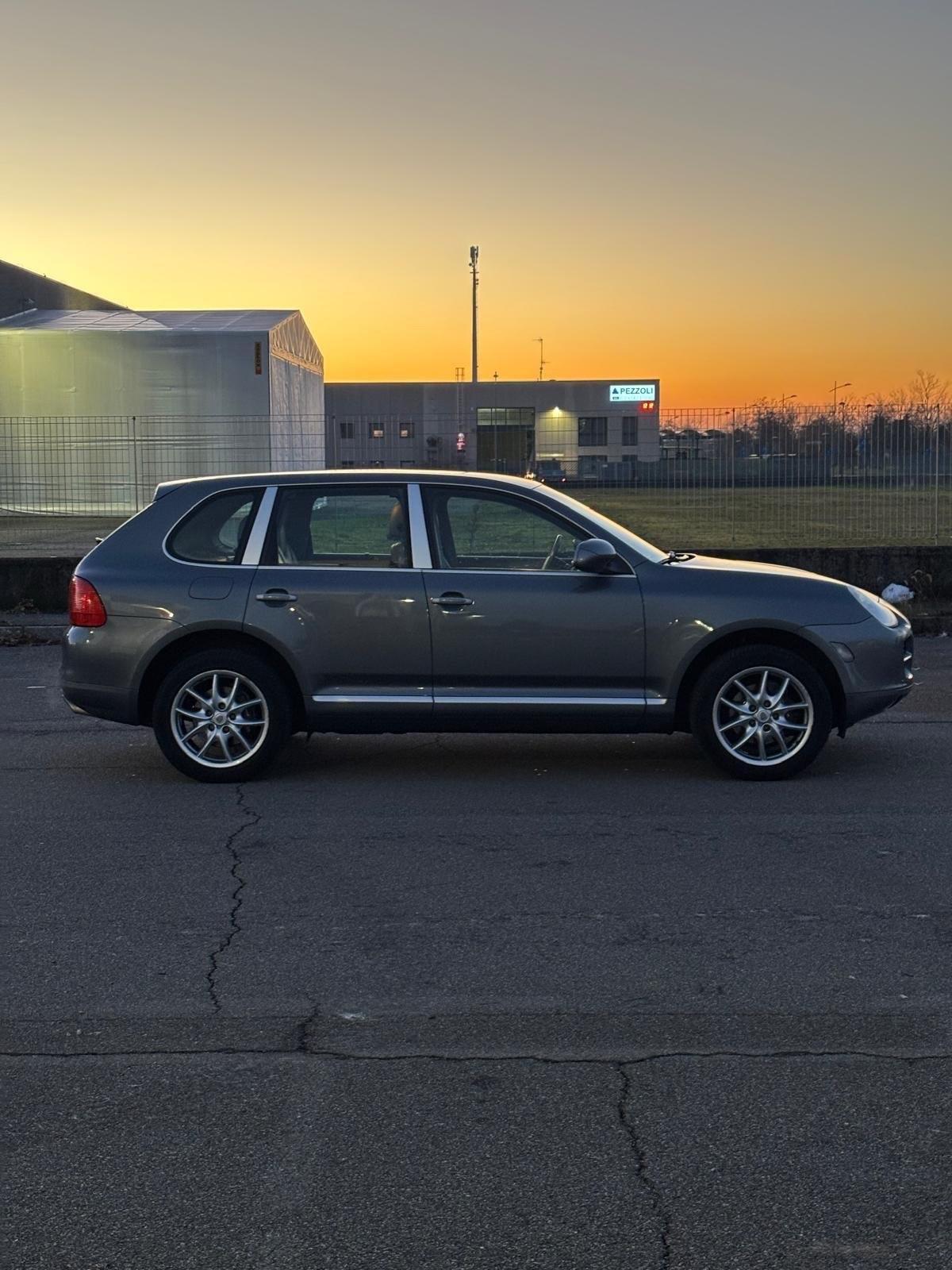 Porsche Cayenne 3.2 V6 cat GARANZIA