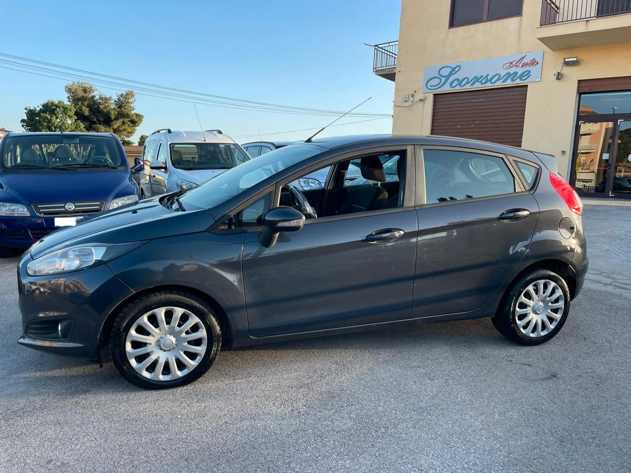 Ford Fiesta 1.4 5p. Bz.- GPL Titanium 2015