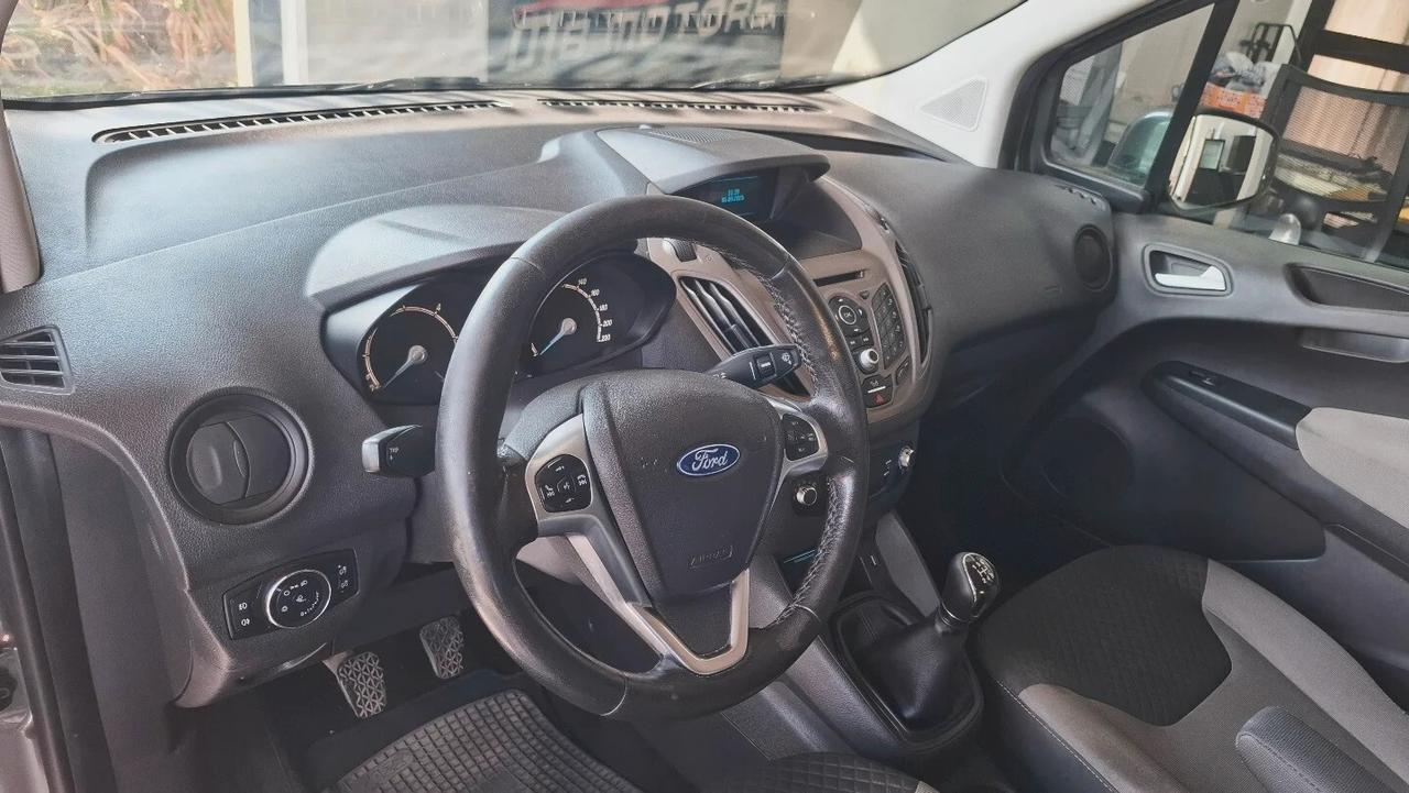 Ford Tourneo Courier 1.5 TDCI 75 CV Plus