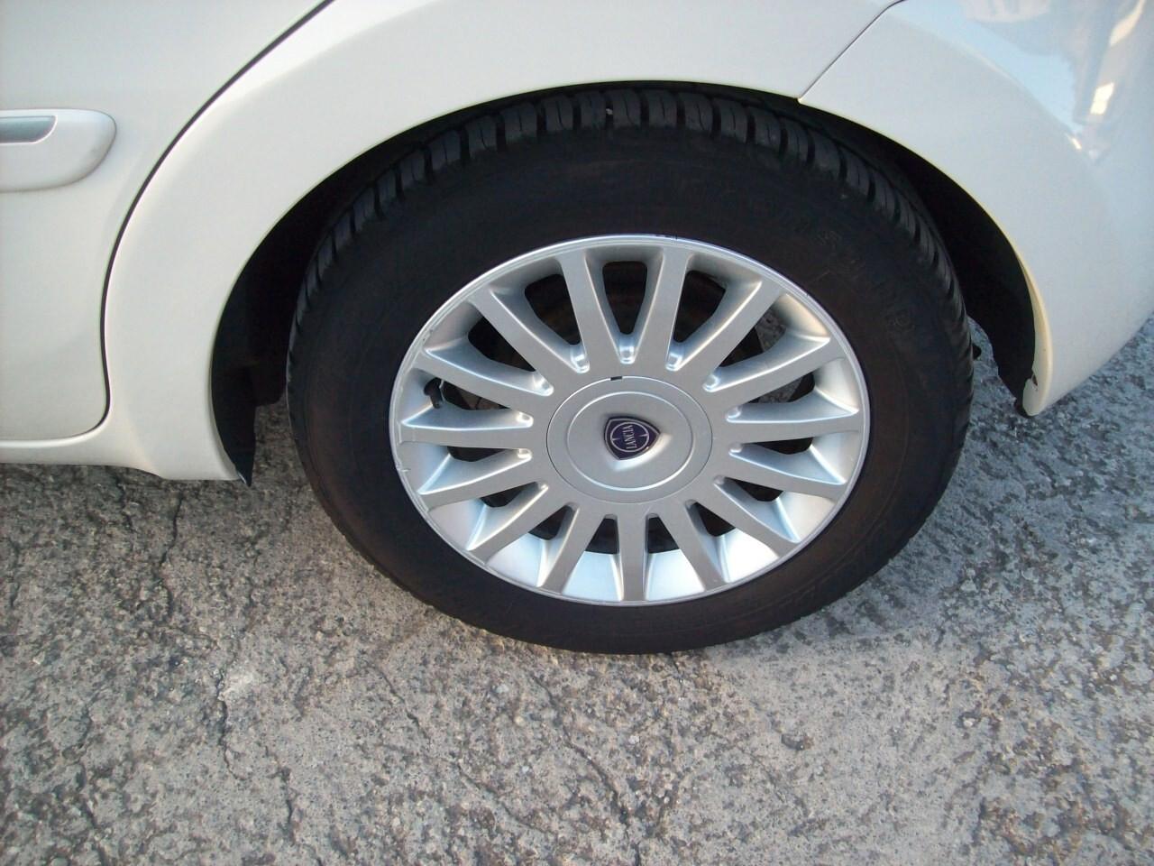 LANCIA MUSA 1.4 GPL / BZ DIVA SCAD. GPL 2033 "2012"