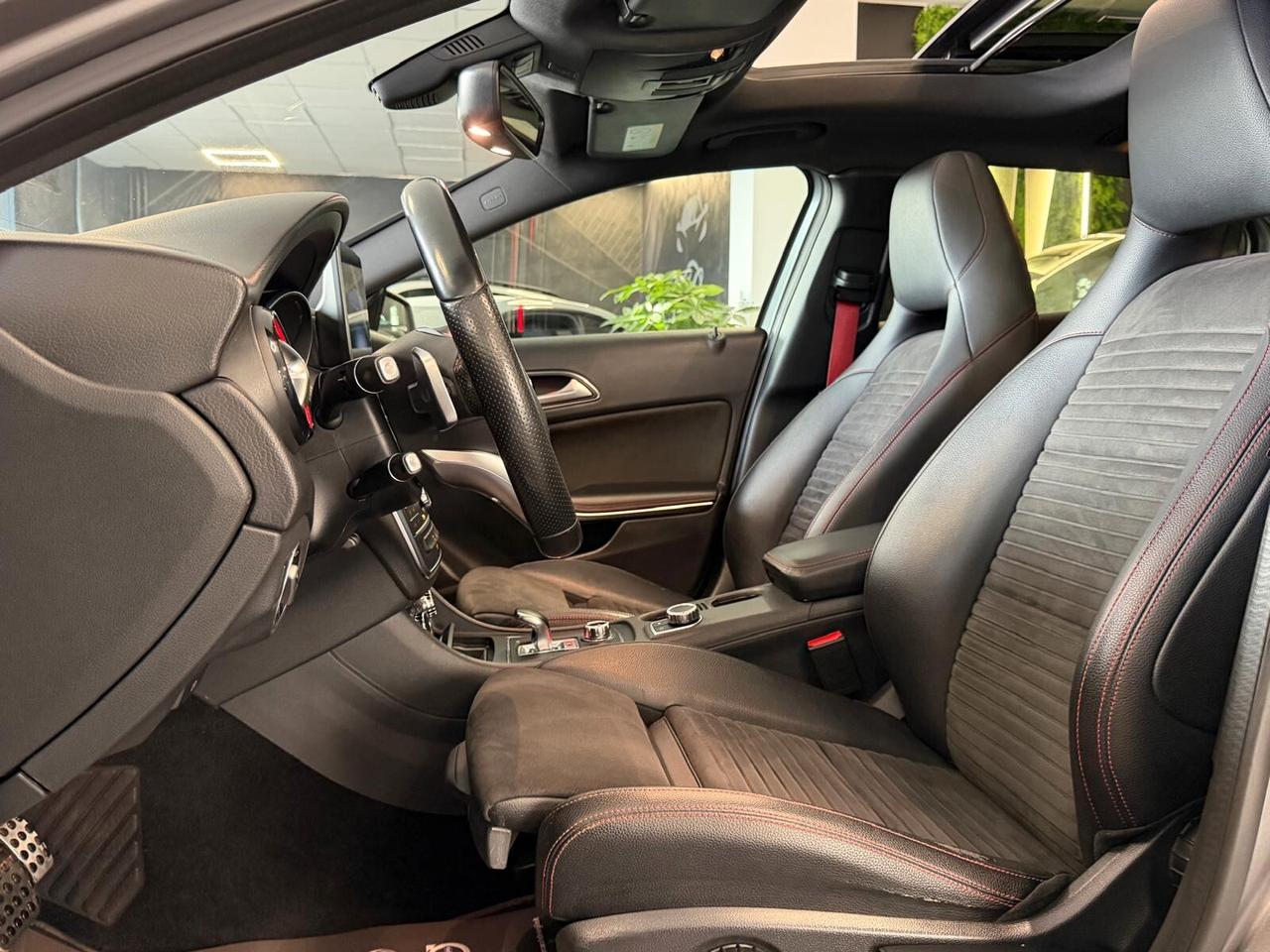 MERCEDES-BENZ GLA 45 PREMIUM 2.0 4MATIC 380CV TETTO PELLE CAM ANNO 2017