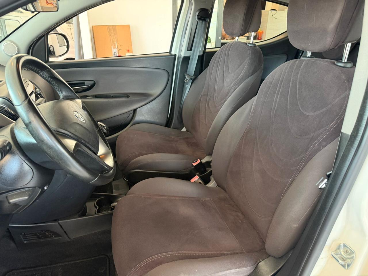 Lancia Ypsilon 1.3 MJT 16V 95 CV 5 porte S&S Platinum