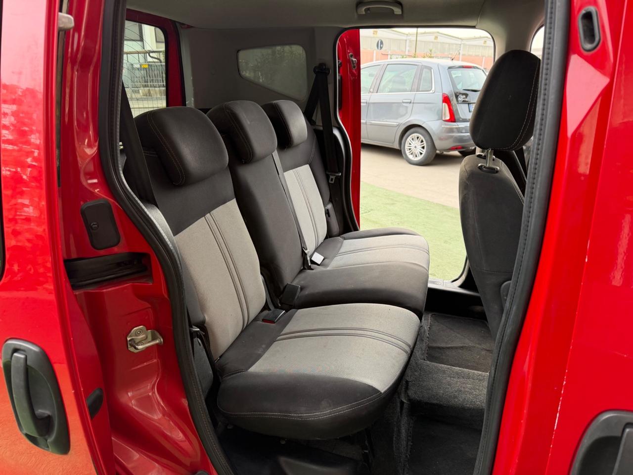 Fiat Qubo 1.3 MJT 75 CV Trekking