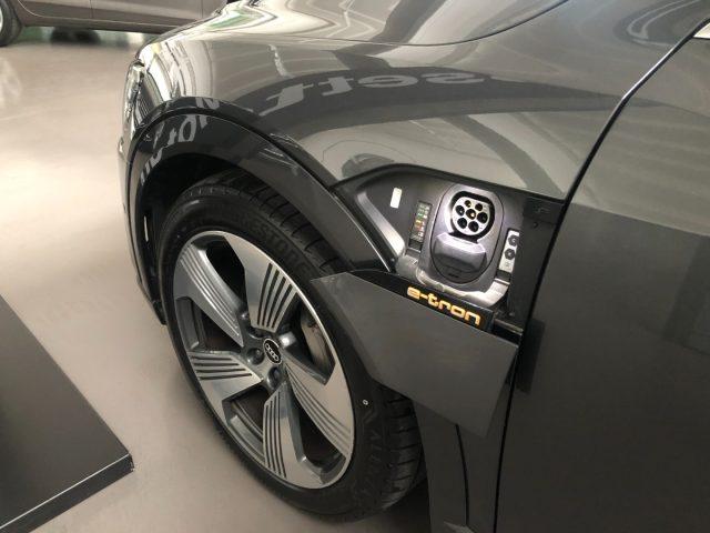 AUDI Q8 e-tron SPORTBACK 50 quattro S line edition