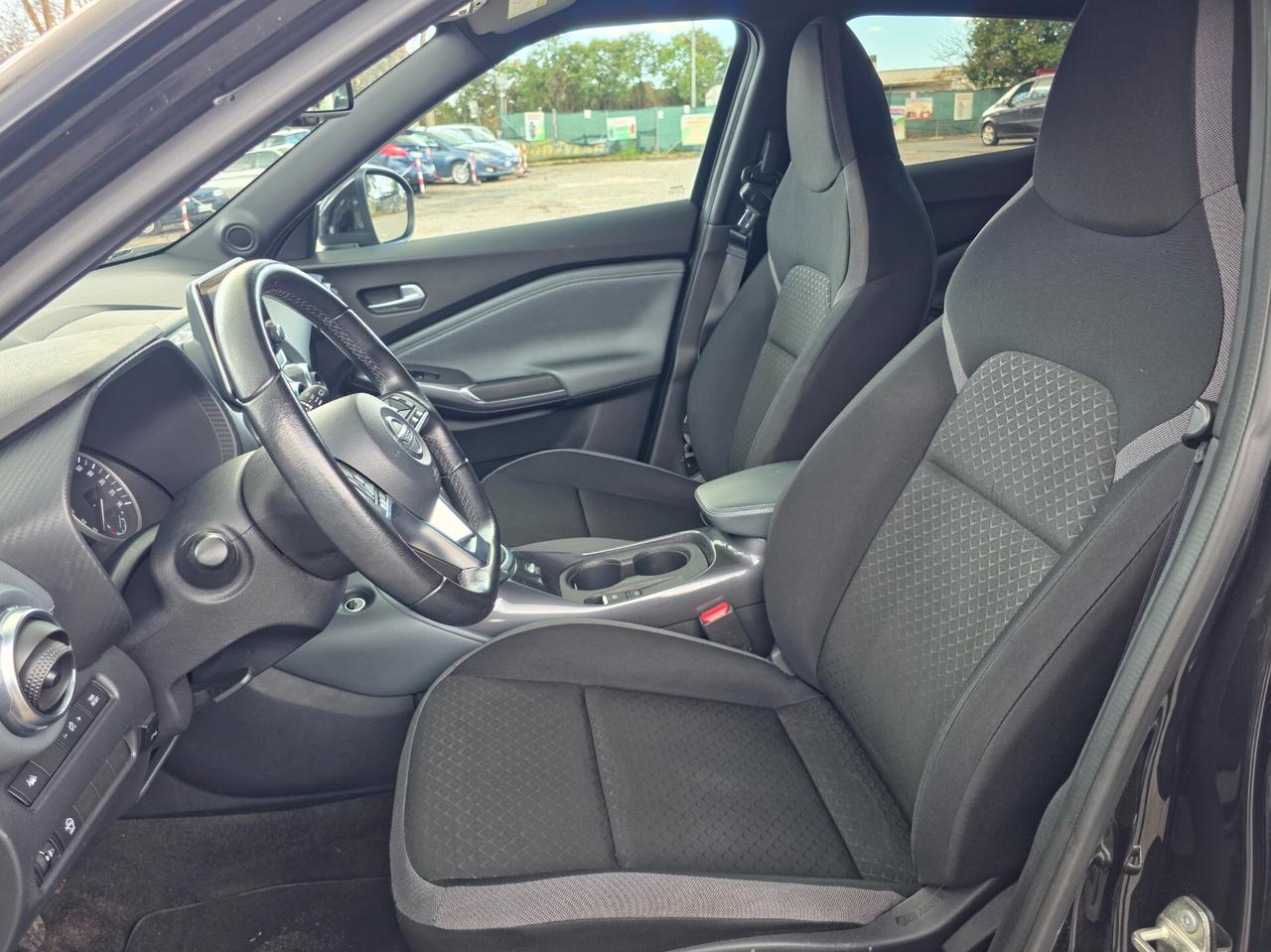 Nissan Juke 1.0 DIG-T 114 CV Tekna 2022-E6 Manuale NEO