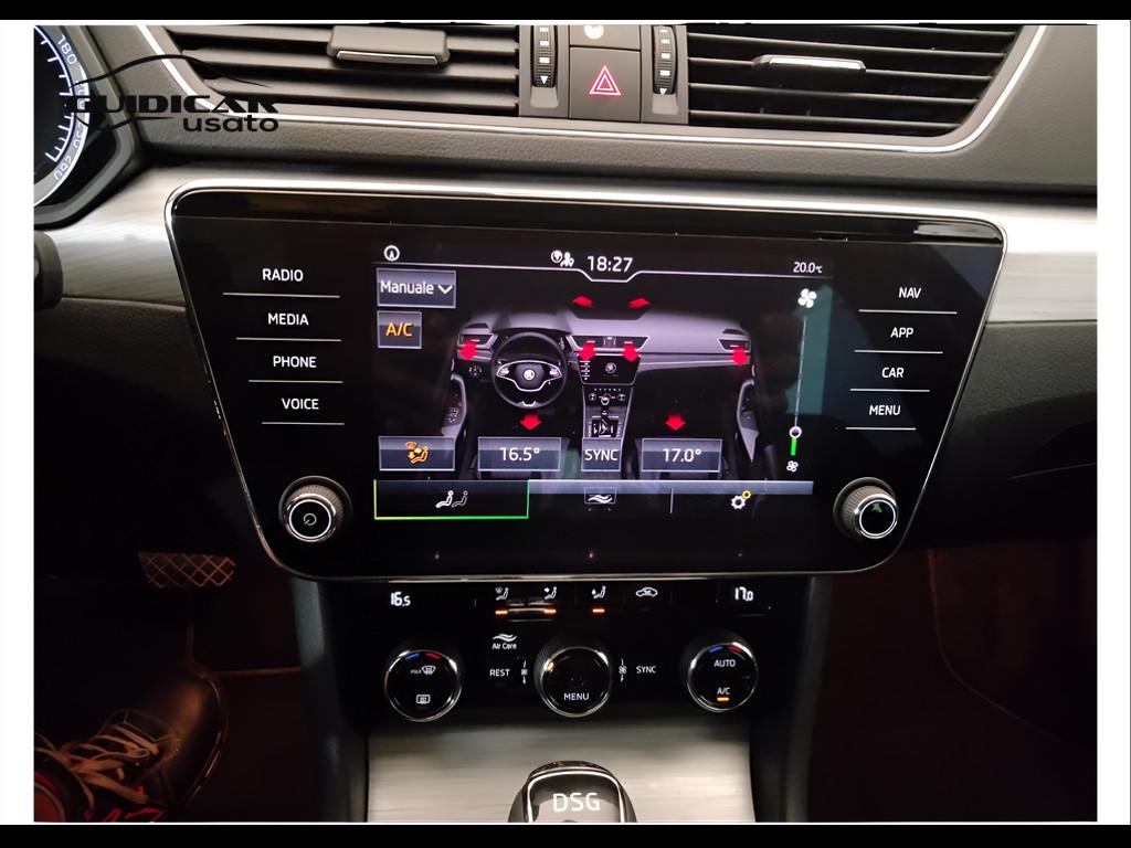 SKODA Superb III 2016 Wagon - Superb Wagon 2.0 tdi evo Style 150cv
