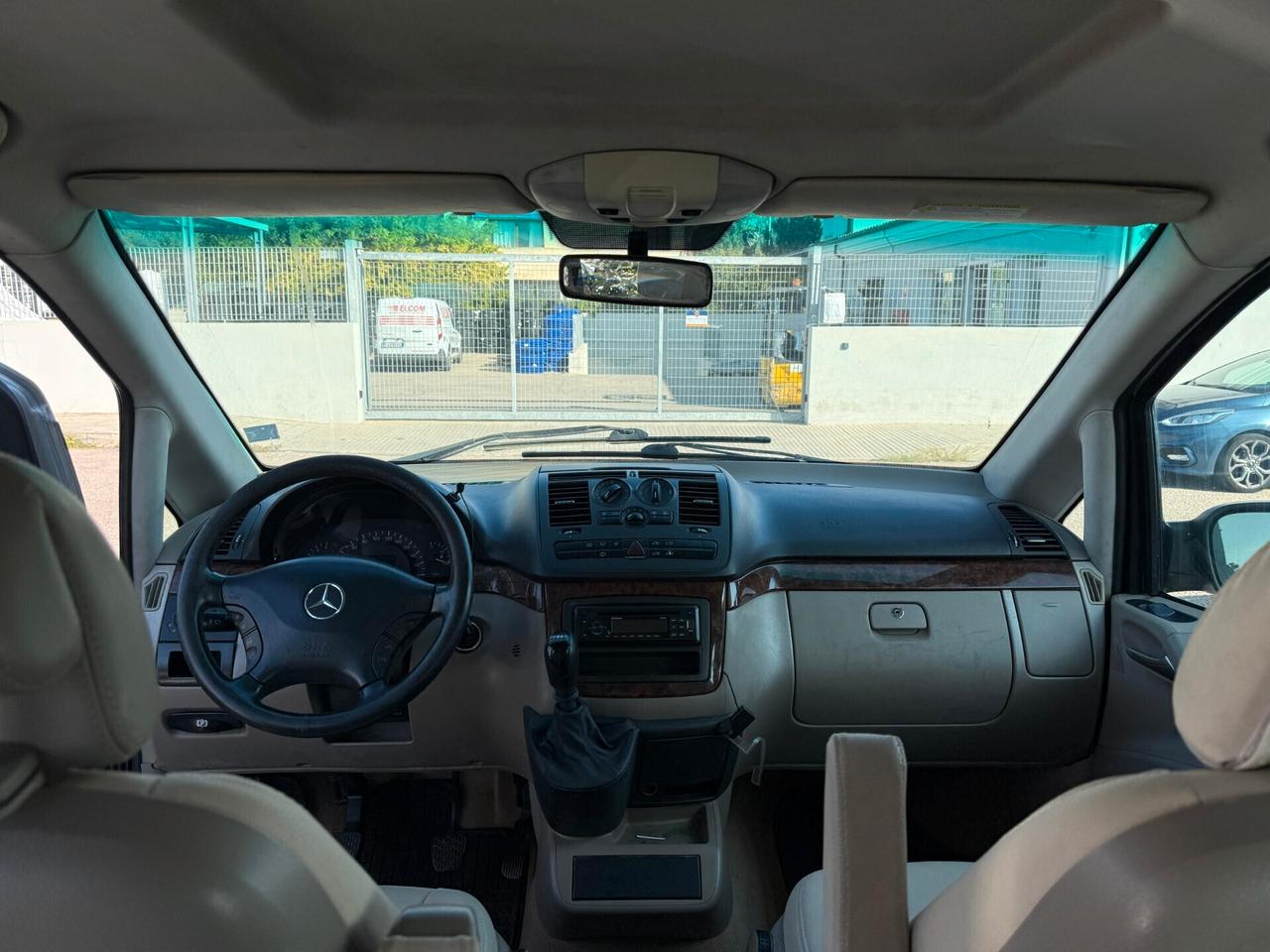 MERCEDES VIANO 8 POSTI A LIBRETTO - GANCIO