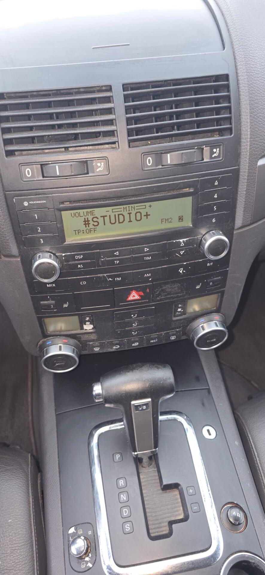 Volkswagen Touareg 3.0 V6 TDI DPF tiptronic 4x4