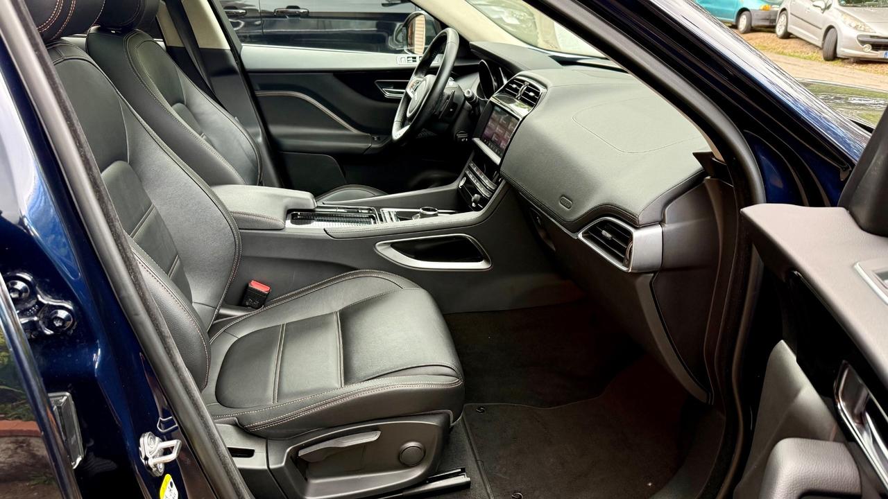 Jaguar F-Pace 2.0 D 180 CV AWD aut. Prestige