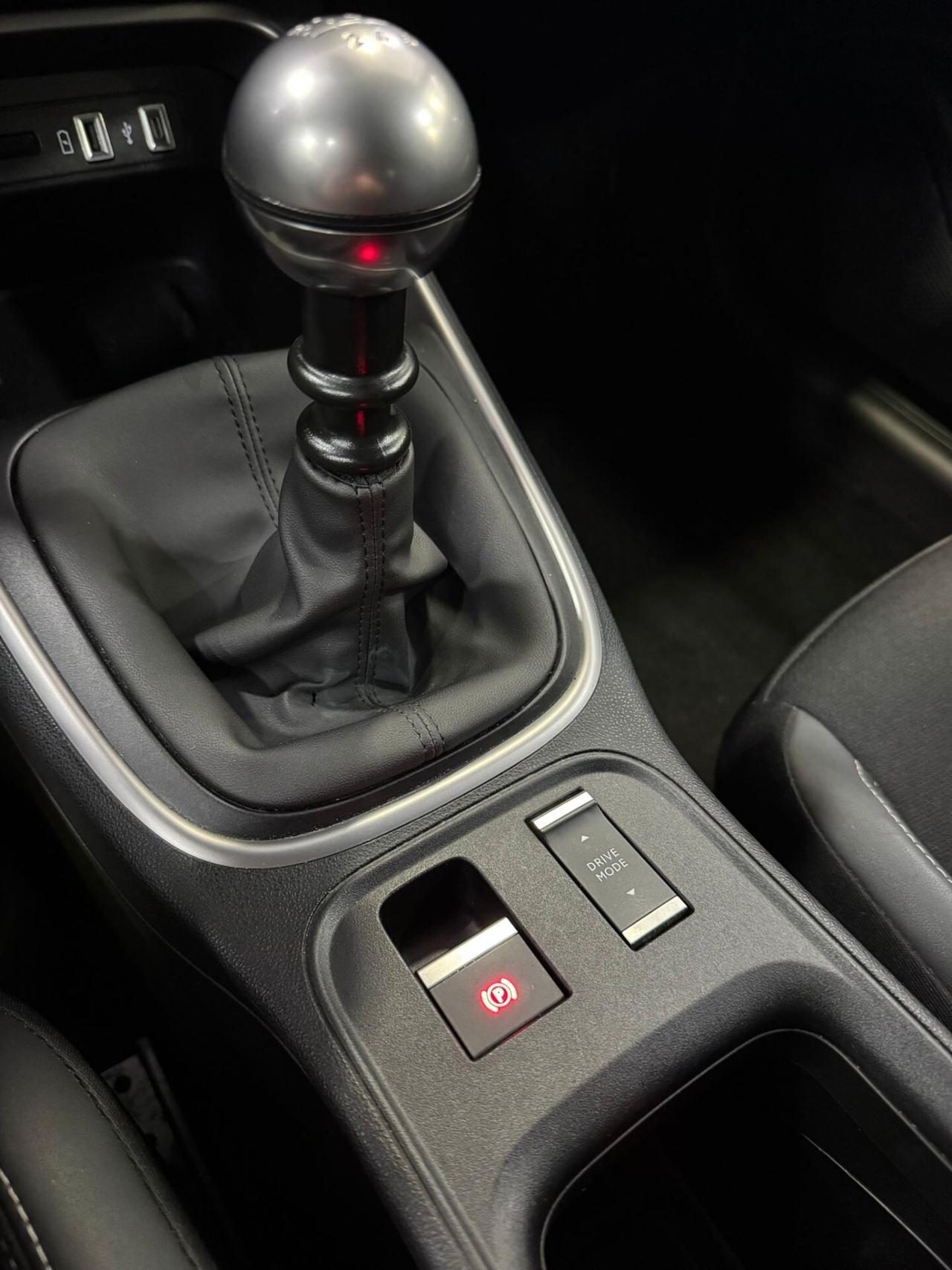 Jeep Avenger 1.2 Turbo 100 CV Summit -2023