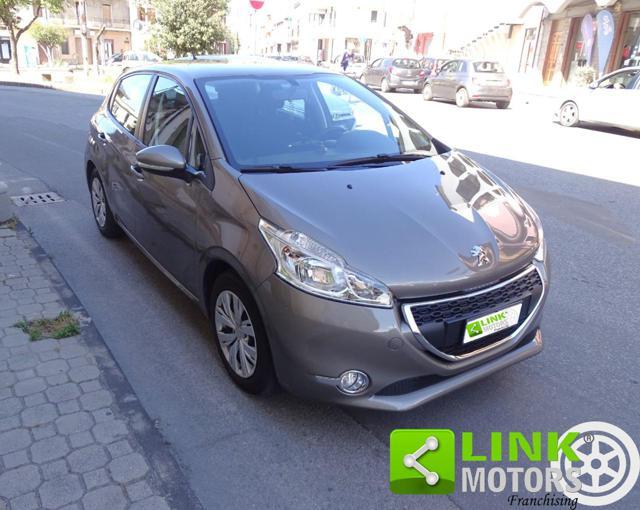 PEUGEOT 208 1° serie PureTech 82 5 porte Allure