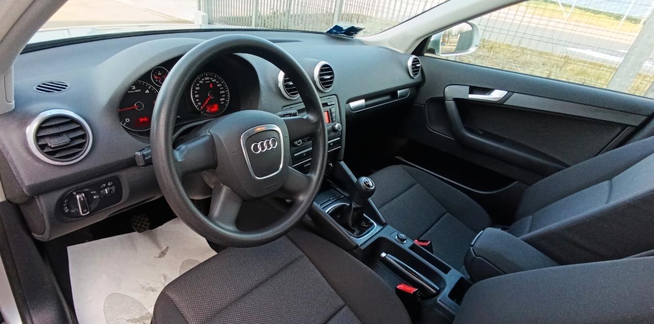 Audi A3 SPB 1.6 TDI 90cv. Young Edition - Ok Neopatentati- Uniproprietario
