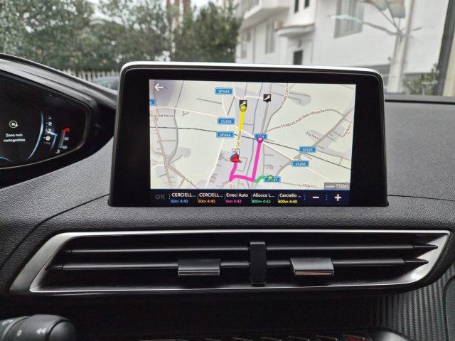 PEUGEOT 3008 BlueHDi 130 S&S Crossway