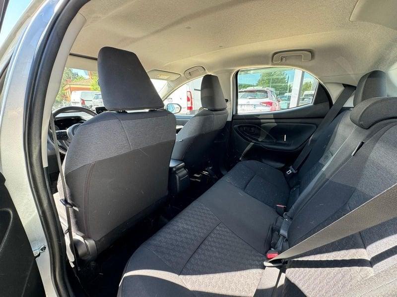 Toyota Yaris Hybrid Trend MY22