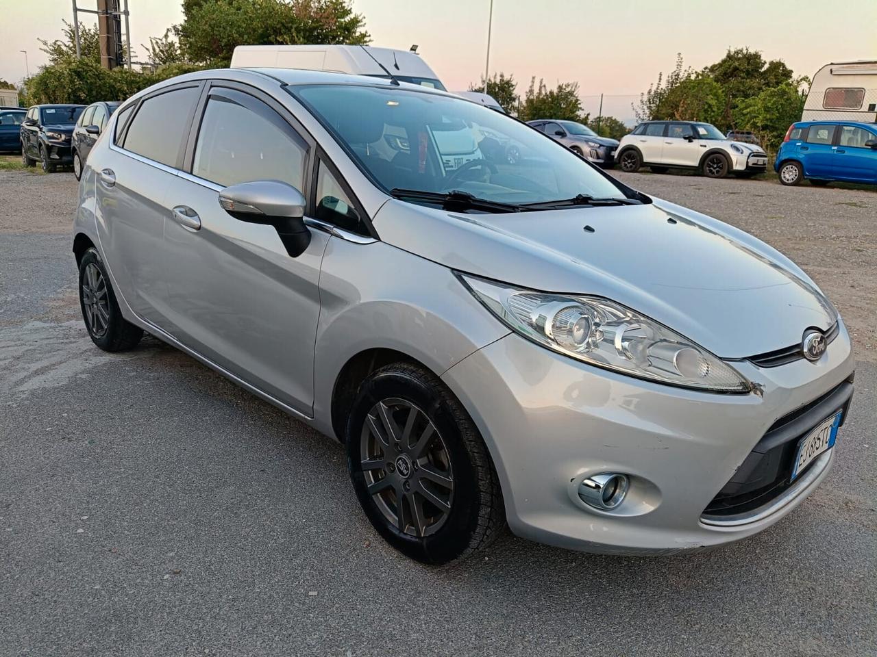 Ford Fiesta 1.4 5 porte Bz.- GPL Titanium