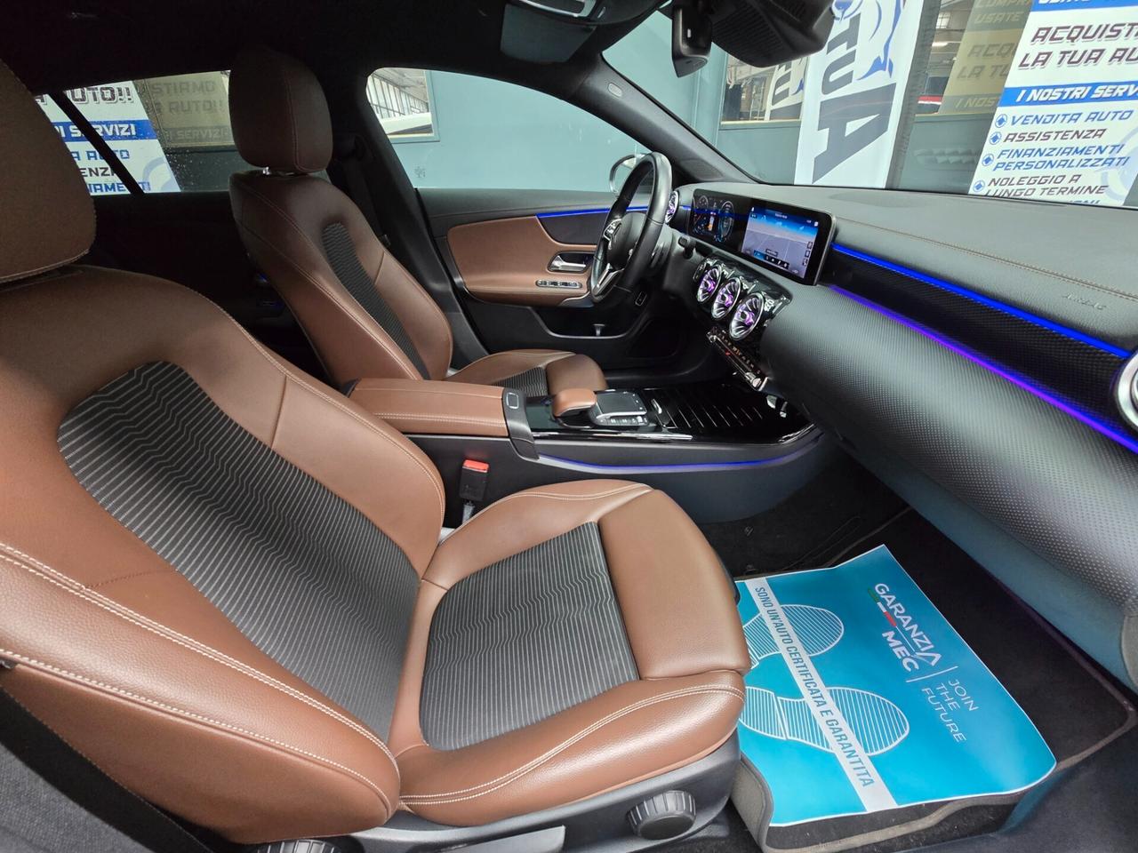 MERCEDES-BENZ CLA 200 SHOOTING BRAKE 163 CV GANCIO TRAINO