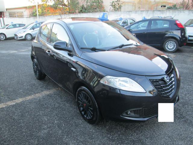 LANCIA Ypsilon 1.2 69 CV 5 porte GPL Ecochic Gold