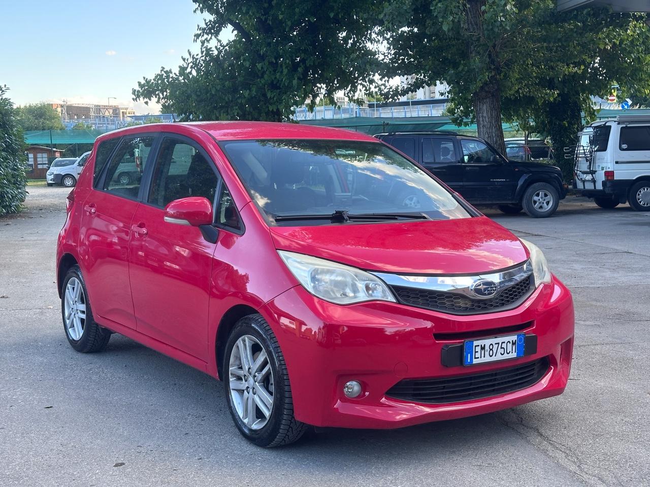 Subaru Trezia 1.4D-S 6MT Exclusive automatico