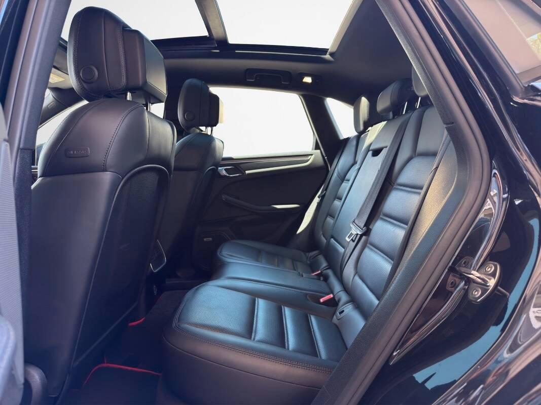Porsche Macan 2.0 245cv pdk Tetto Bose Italiana