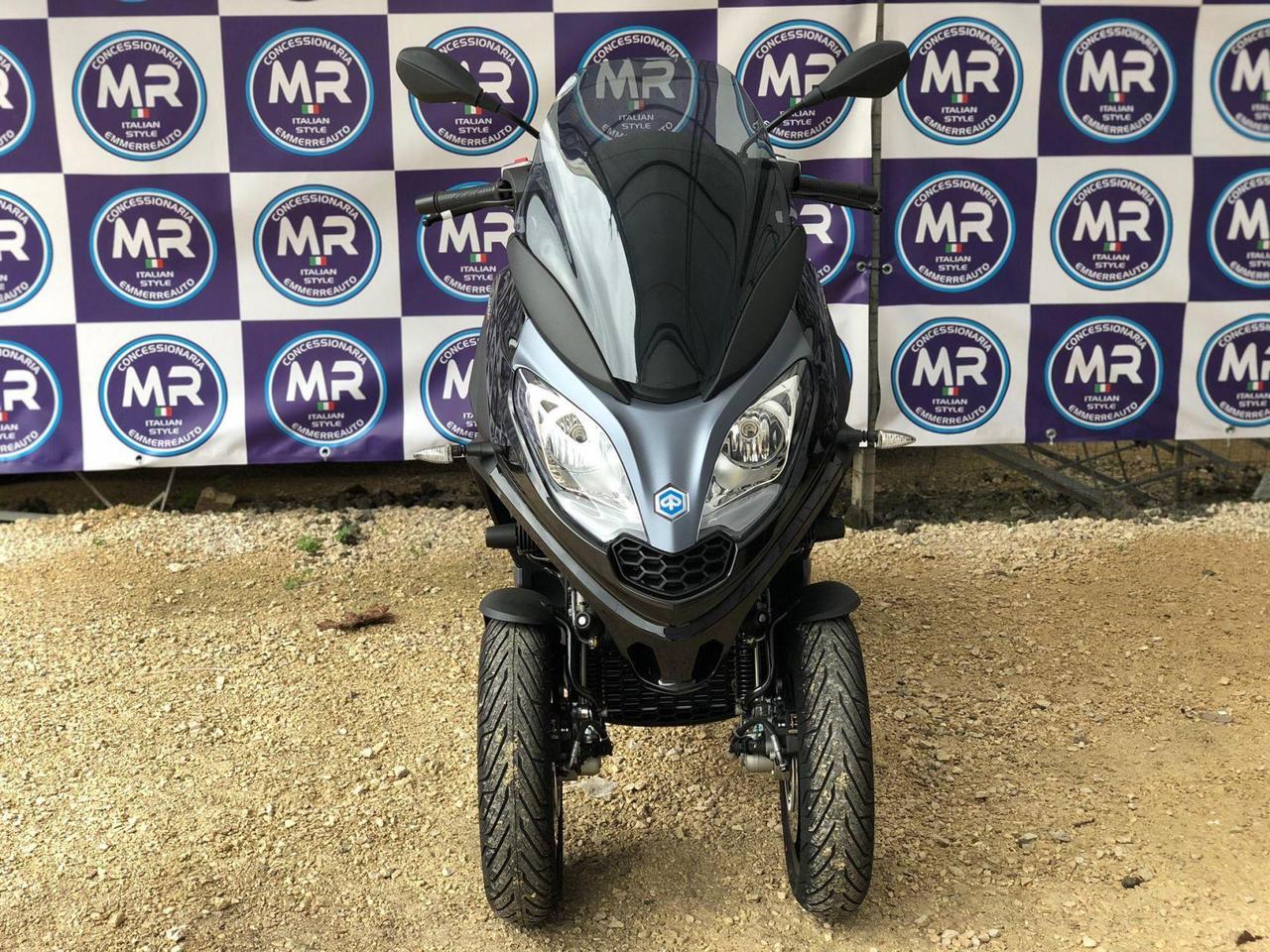 Piaggio MP3 300 NUOVO