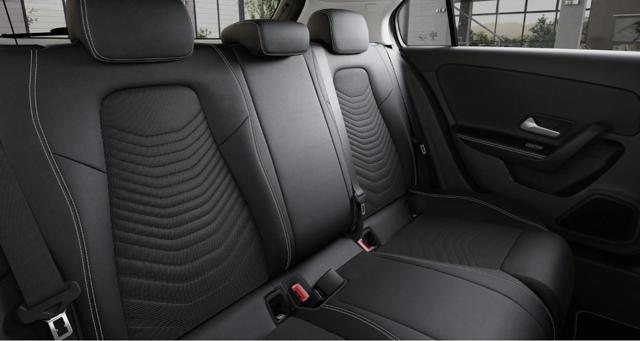 MERCEDES-BENZ A 180 d Automatic Progressive Advanced