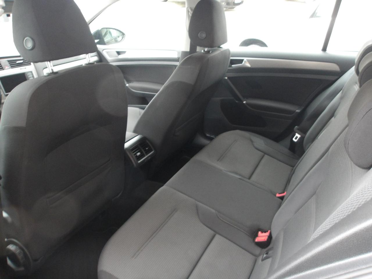 Volkswagen Golf 5 Porte Golf 5p 1.6 tdi Business 110cv dsg