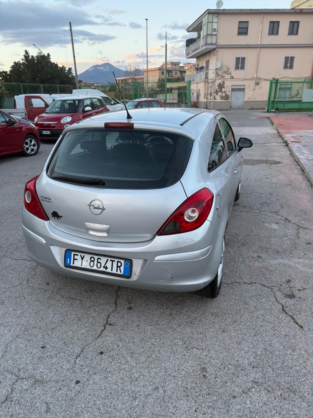 Opel Corsa 1.0 12V 3 porte Club