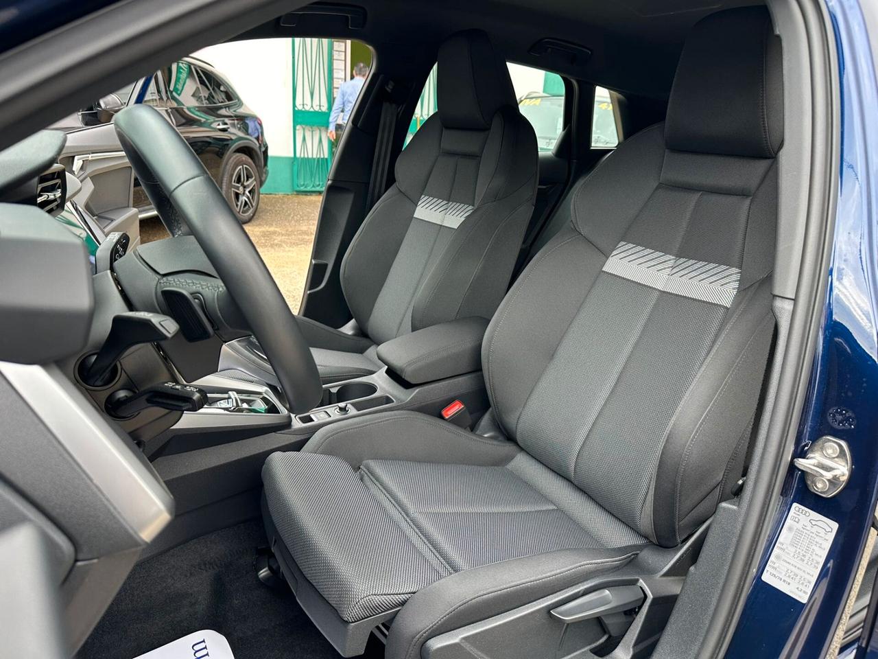 AUDI A3 SPB 30 TDI S TRONIC BUSINESS ADVANCED