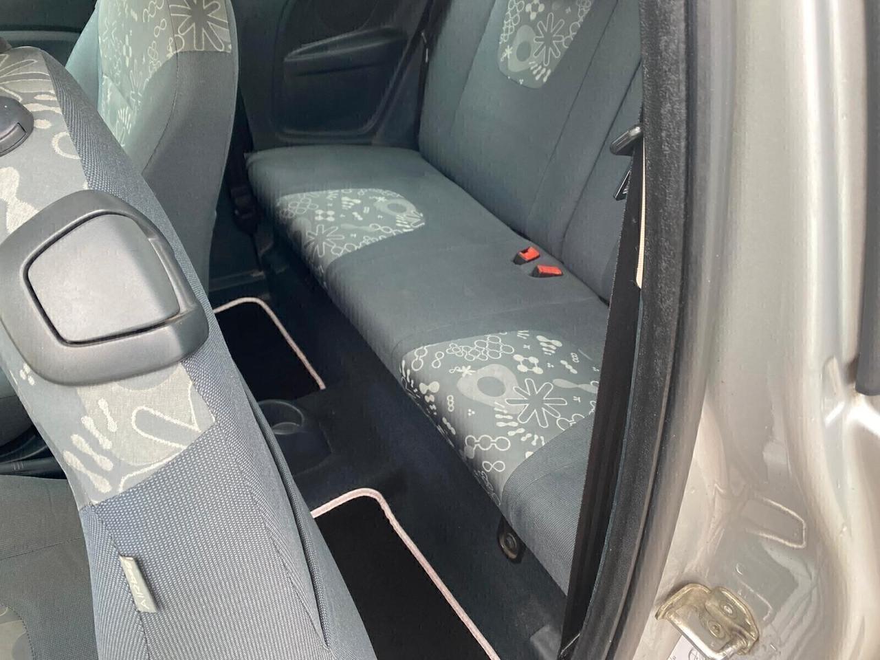 Ford Ka Ka+ 1.3 TDCi 75CV cDPF