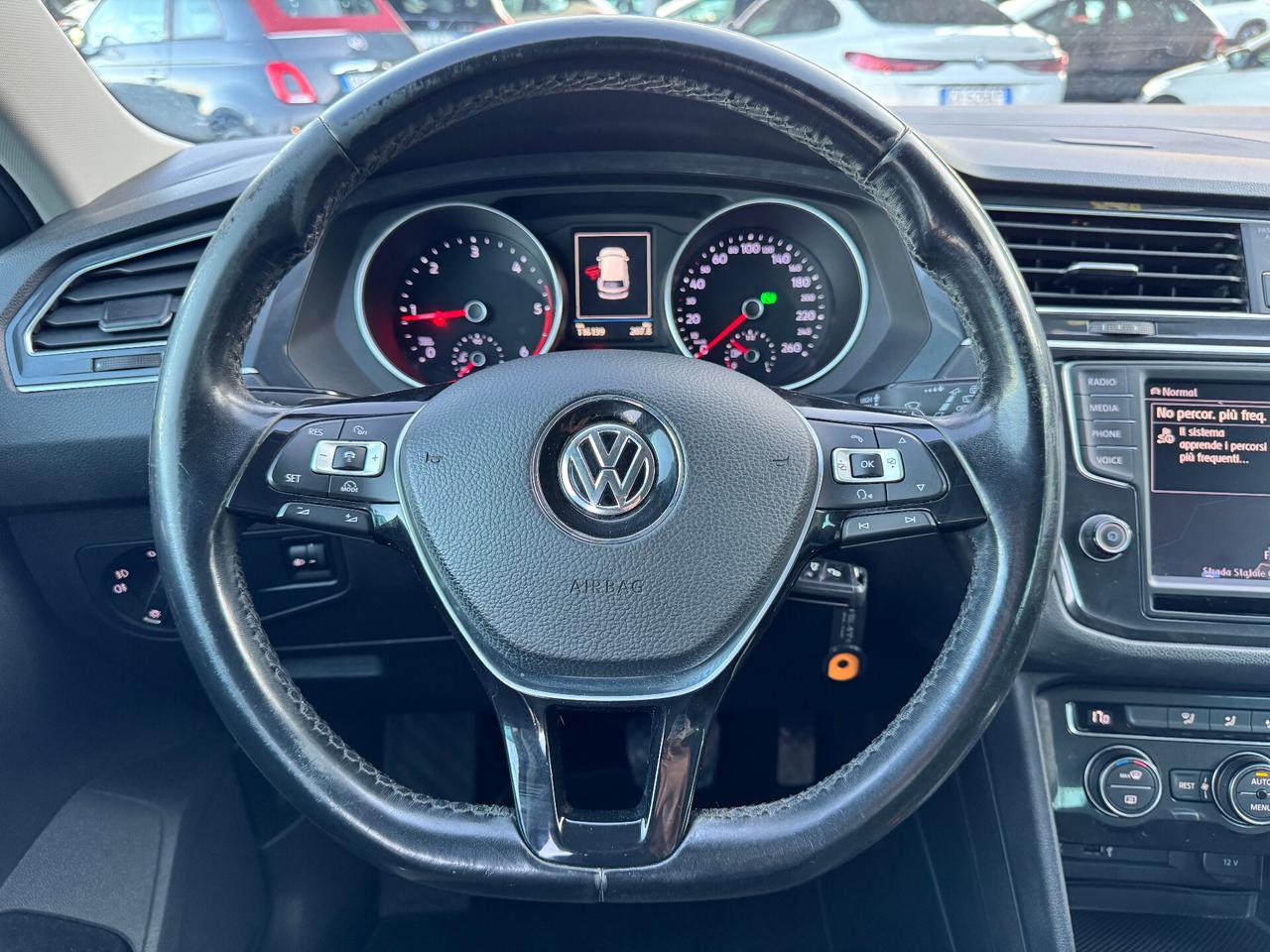 Volkswagen Tiguan 2.0 TDI SCR 4MOTION Business BlueMotion Technology