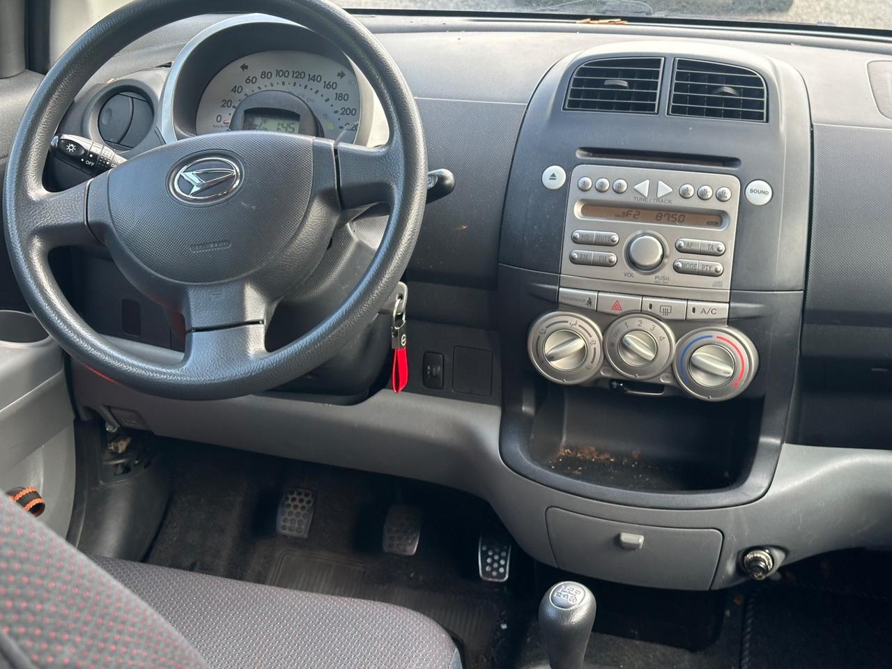 Daihatsu Sirion 1.0 Sho