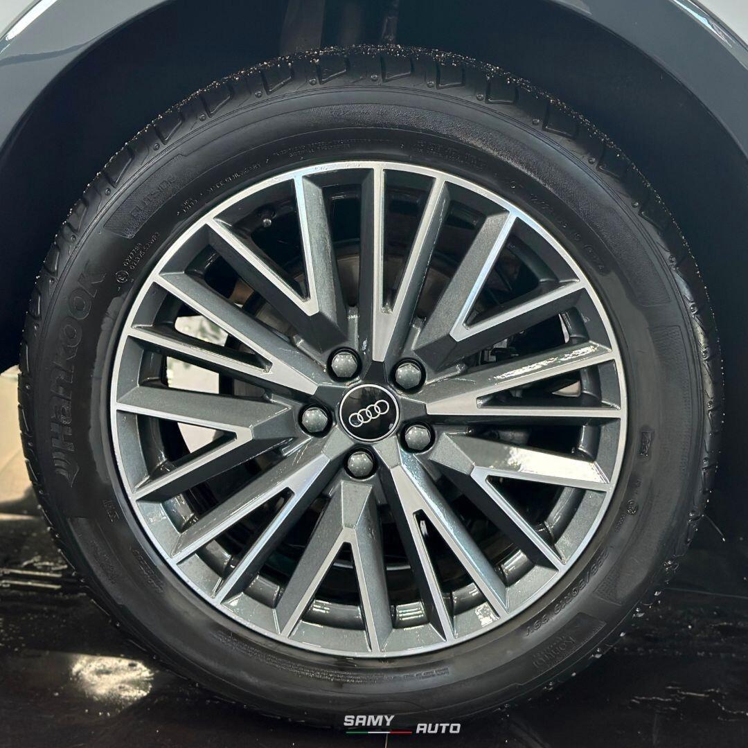 Audi Q3 35 TDI S tronic line edition spb