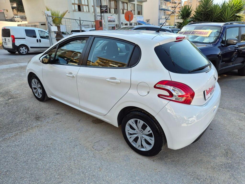 Peugeot 208 1.4 HDi 68 CV 5 porte Active