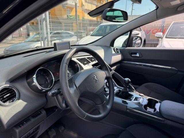 PEUGEOT 3008 1.6 HDi 115CV Allure