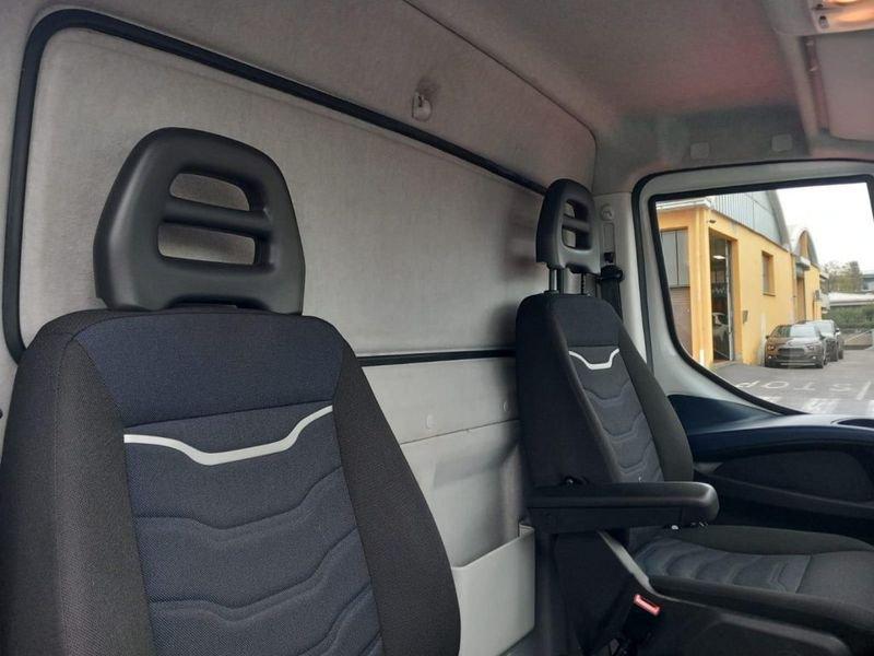 Iveco Daily 35S14HA8V 2.3 HPT Cassonato Hi-Matic