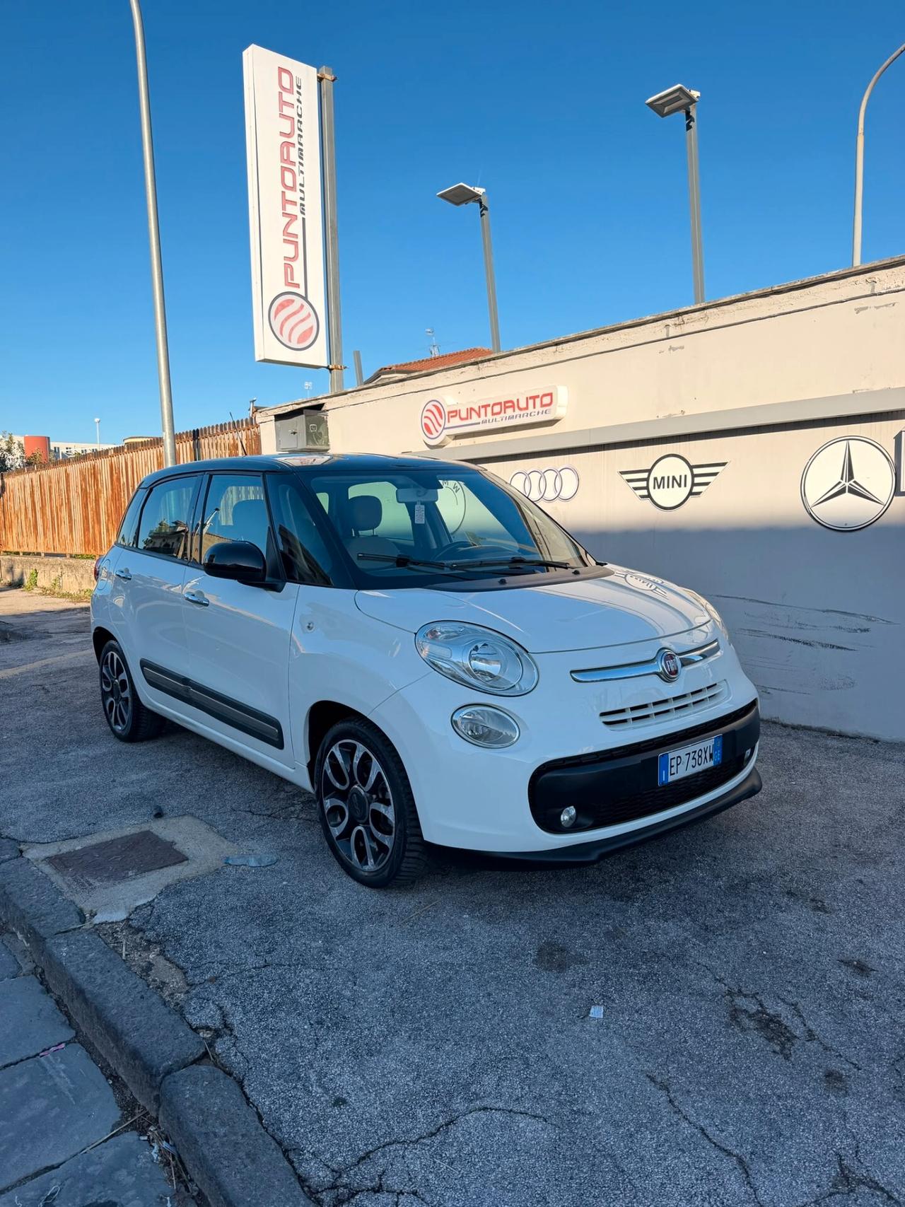 Fiat 500L 2012 1.4 Lounge 95cv