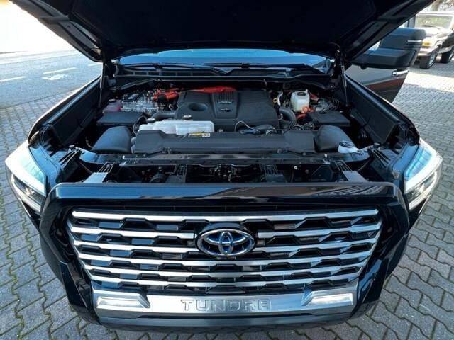 Toyota Tundra Crew 3.5L v6 Twin Turbo 4x4 HYBRID CAPSTONE